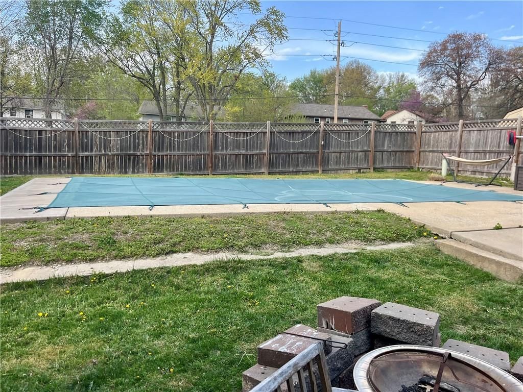 524 OXFORD Court — photo 33
