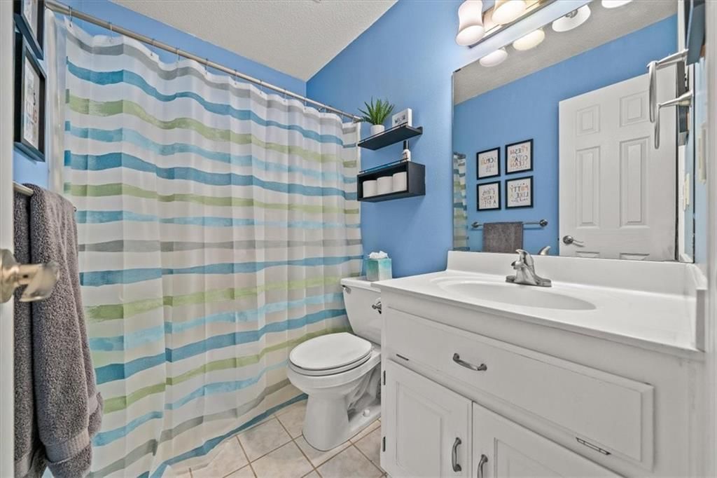 7712 N Nodaway Avenue — photo 18