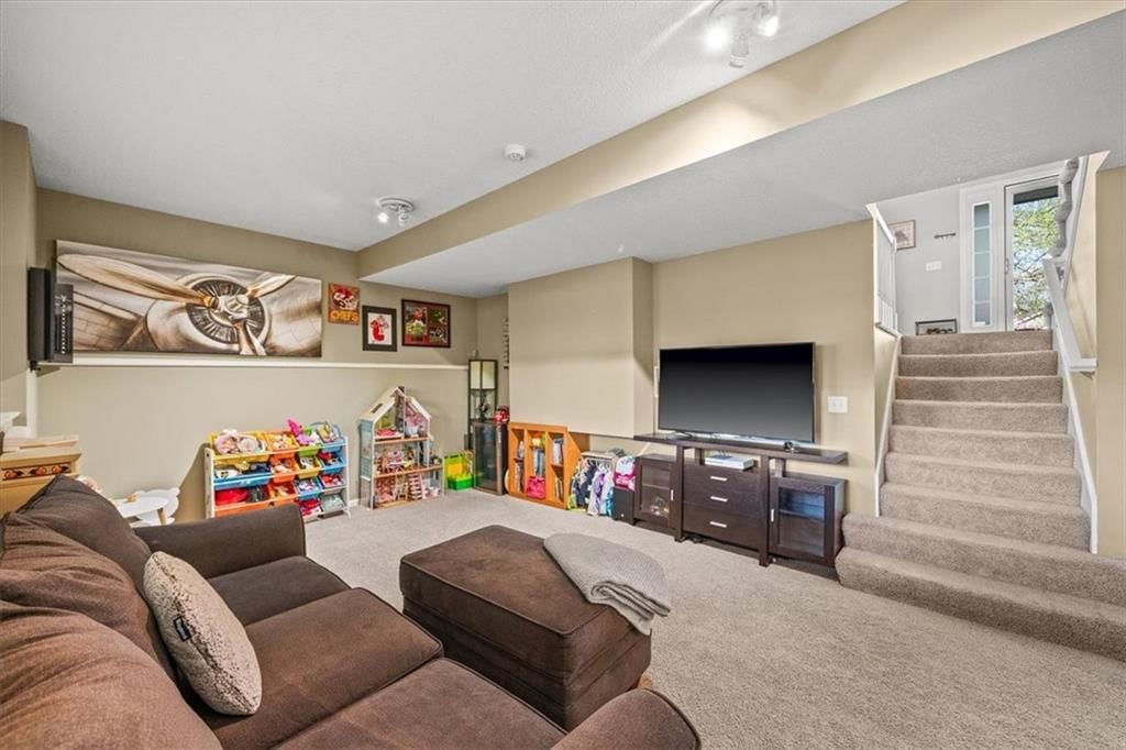 7712 N Nodaway Avenue — photo 20