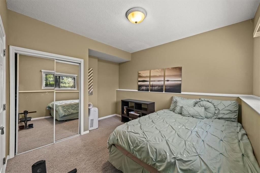 7712 N Nodaway Avenue — photo 21