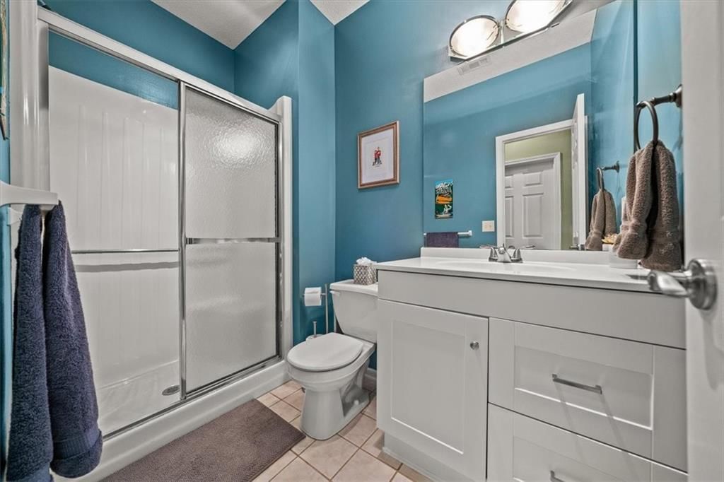 7712 N Nodaway Avenue — photo 23