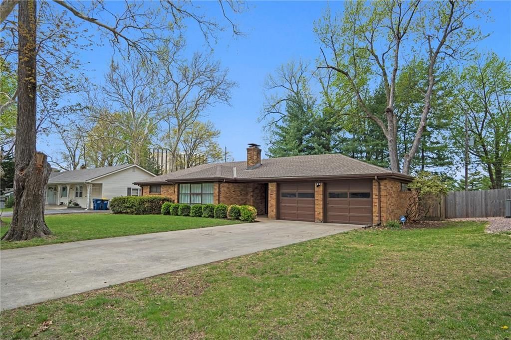 5624 Barkley Street — photo 3