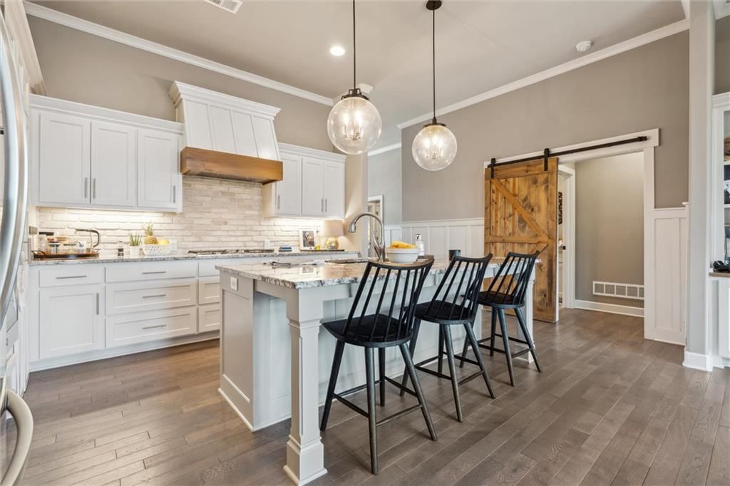 6 Black Hawk Drive — photo 12