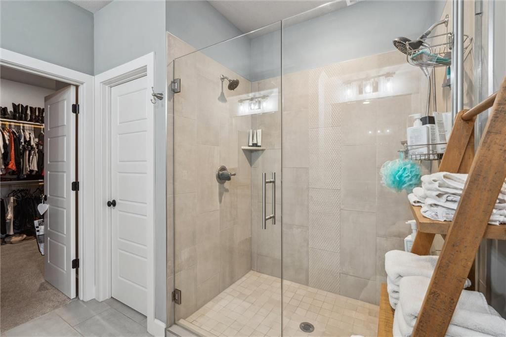 6 Black Hawk Drive — photo 23
