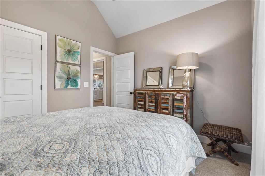 6 Black Hawk Drive — photo 28