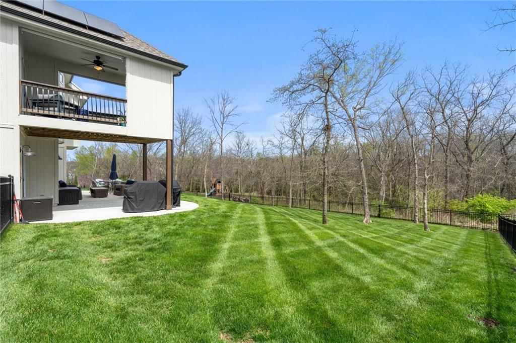 6 Black Hawk Drive — photo 42