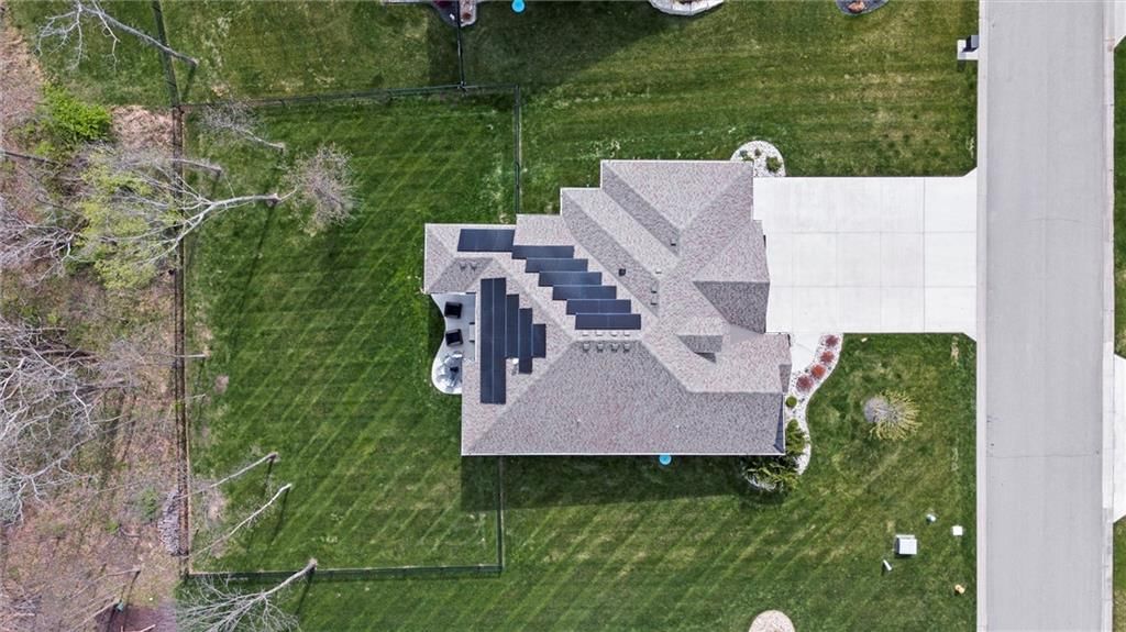6 Black Hawk Drive — photo 47