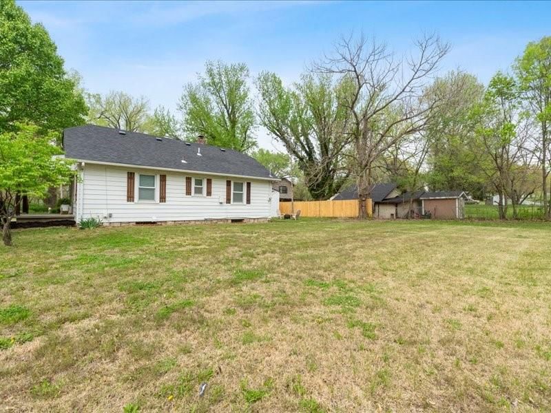 7269 Holliday Drive — photo 20