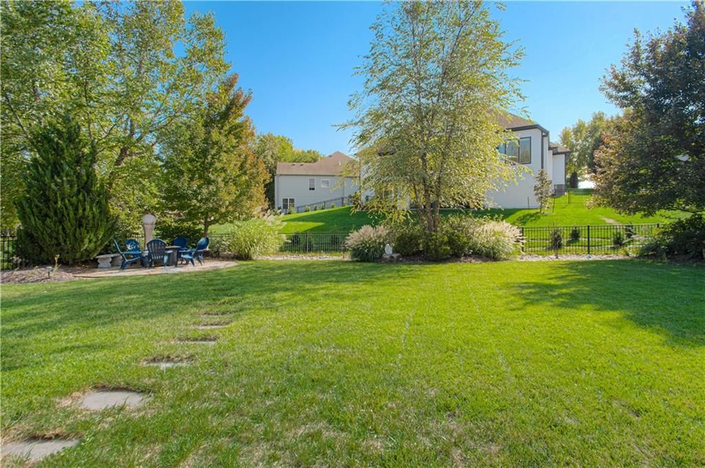 11143 W 146th Street — photo 36
