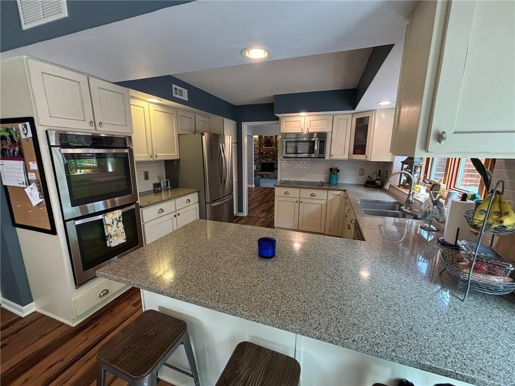 4710 Woodfield Drive — photo 18