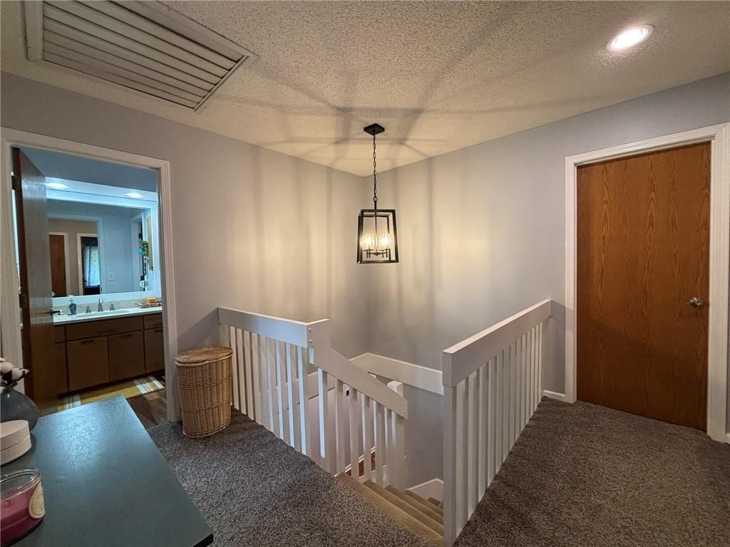 4710 Woodfield Drive — photo 32