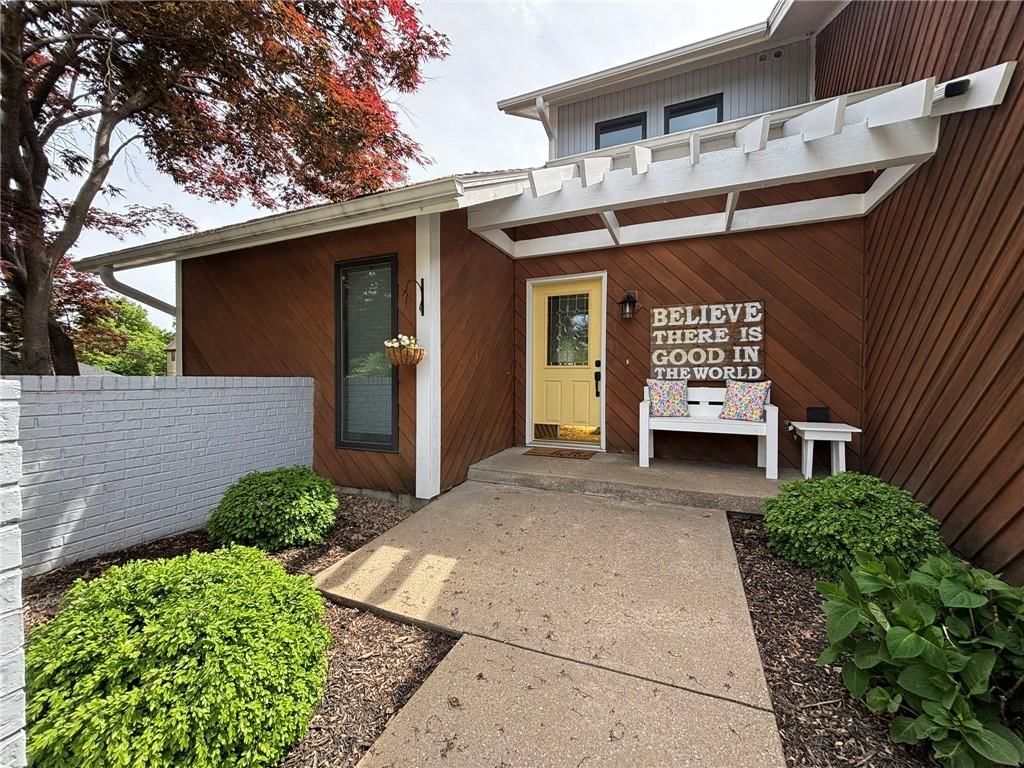 4710 Woodfield Drive — photo 5