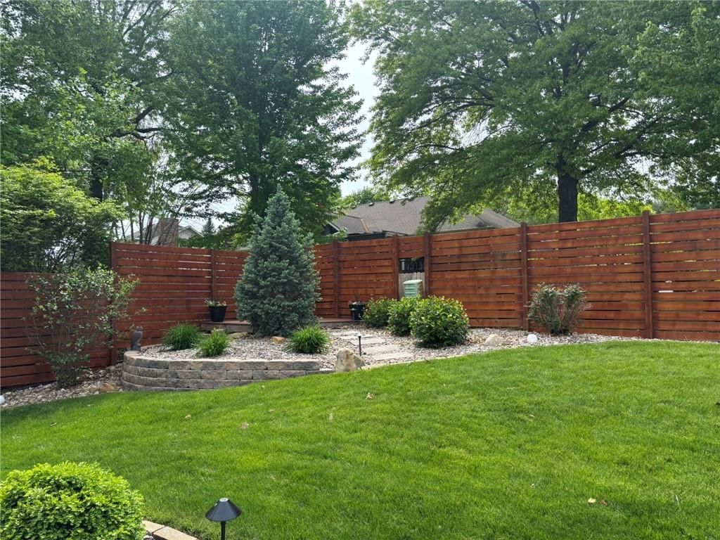 4710 Woodfield Drive — photo 58