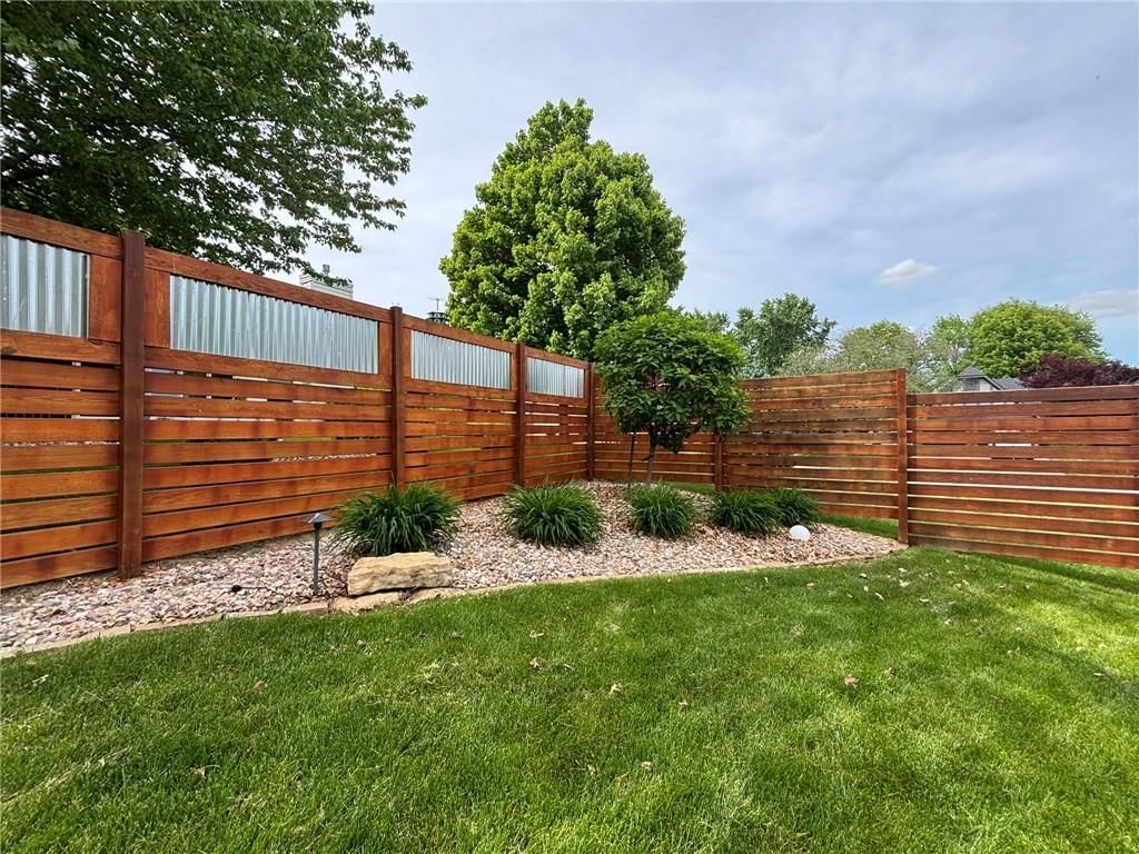 4710 Woodfield Drive — photo 59