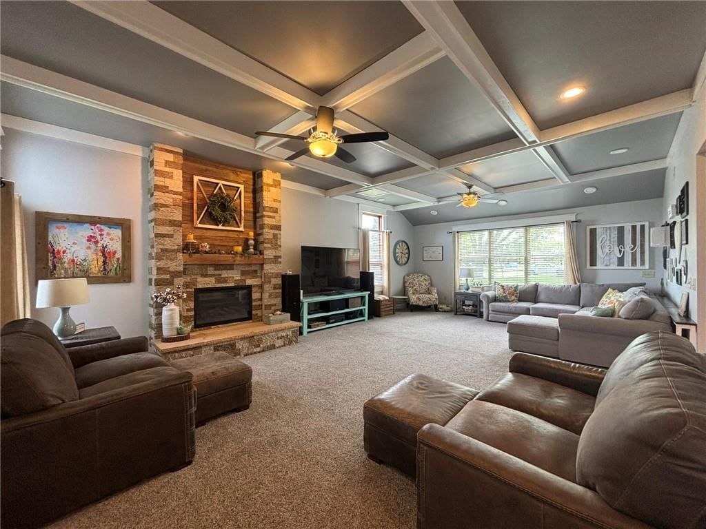 4710 Woodfield Drive — photo 7
