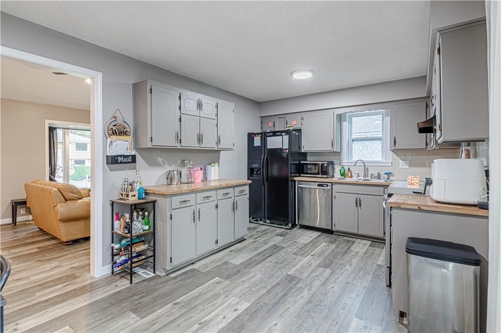 2905 SE 3rd Street — photo 11