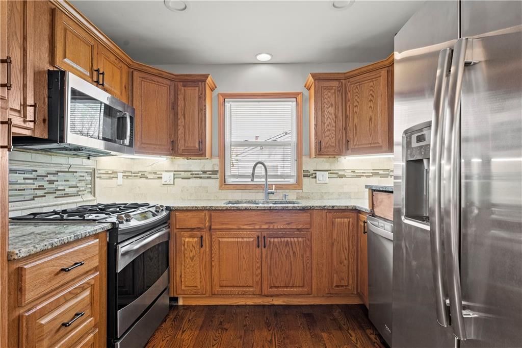 3208 Vest Avenue — photo 16