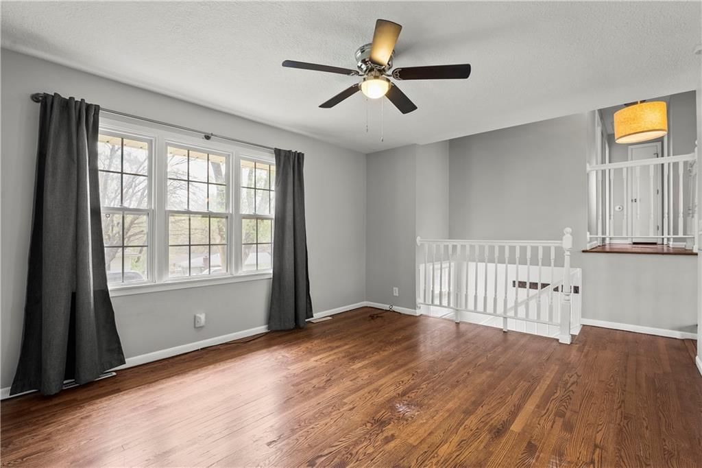 3208 Vest Avenue — photo 8