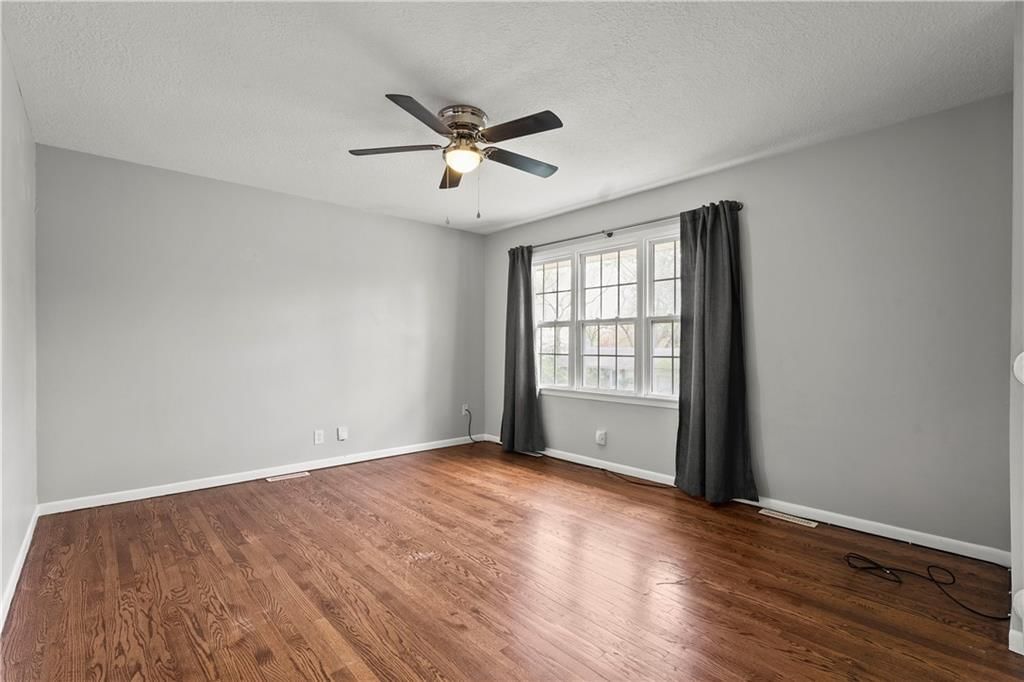 3208 Vest Avenue — photo 9