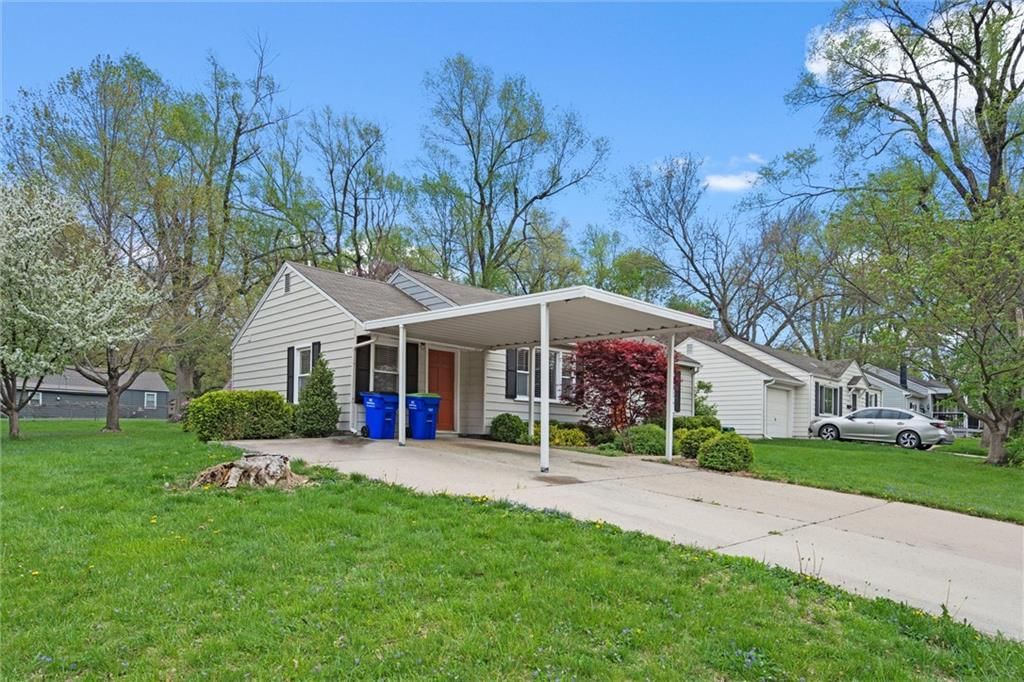 7601 Robinson Street — photo 3
