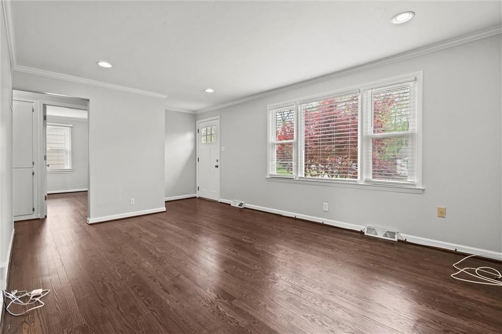 7601 Robinson Street — photo 6
