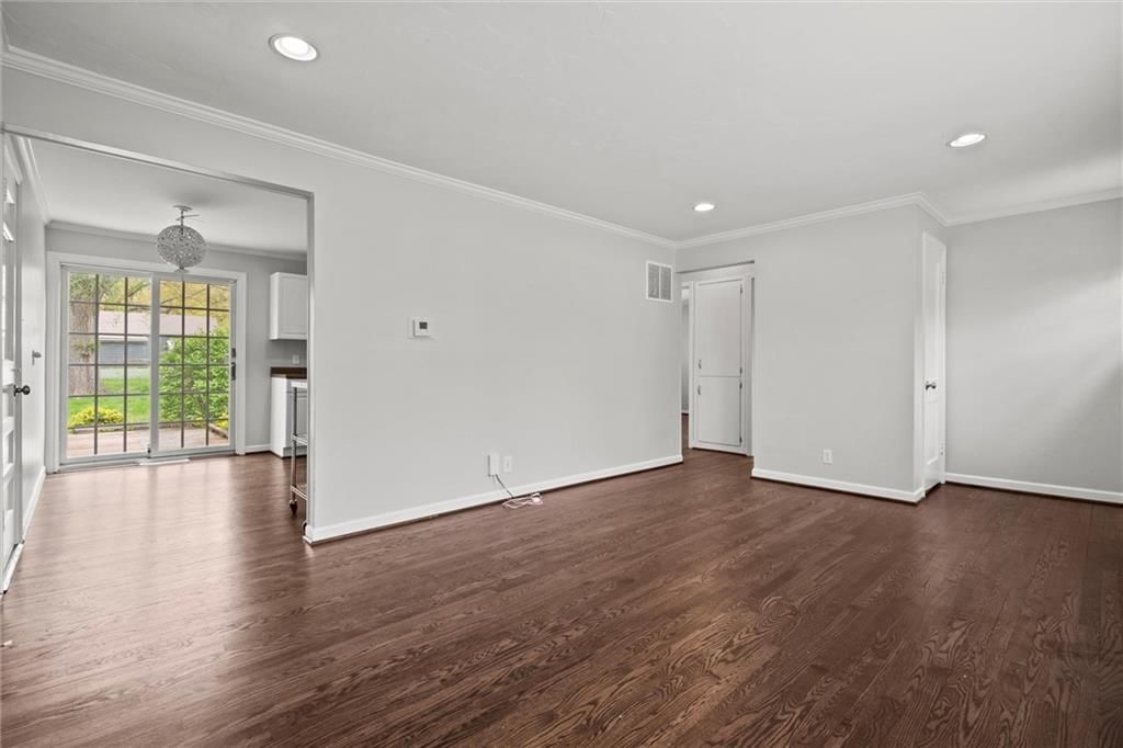 7601 Robinson Street — photo 7