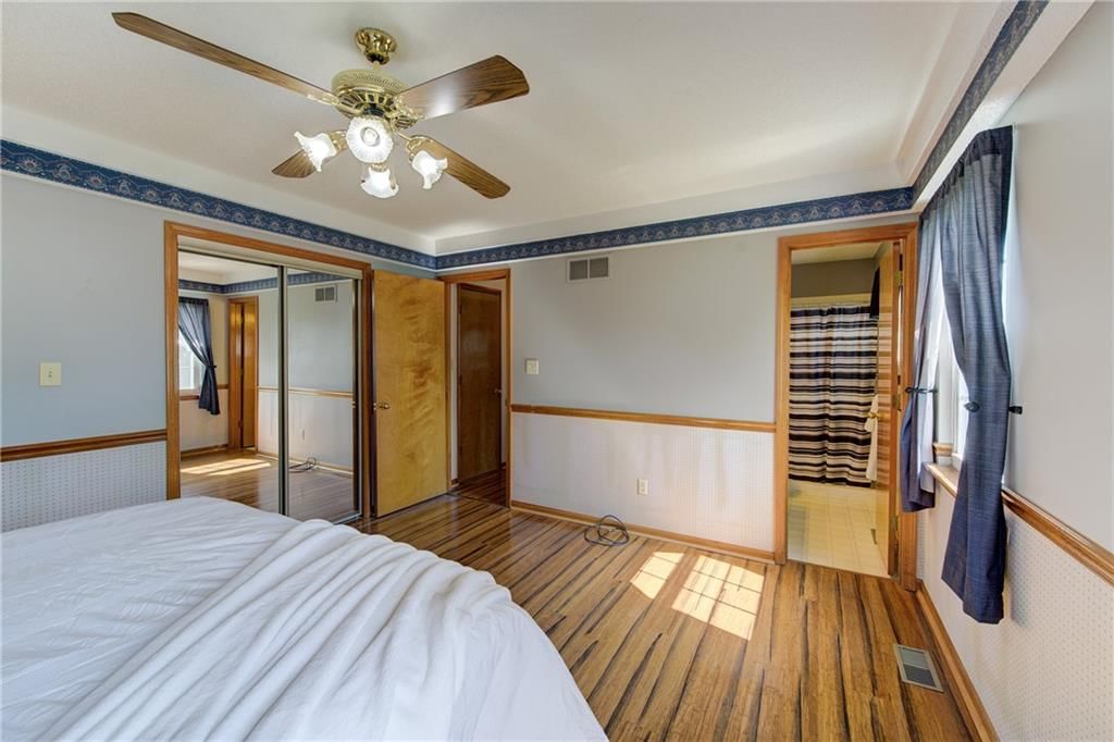 717 NE Aaron Drive — photo 18