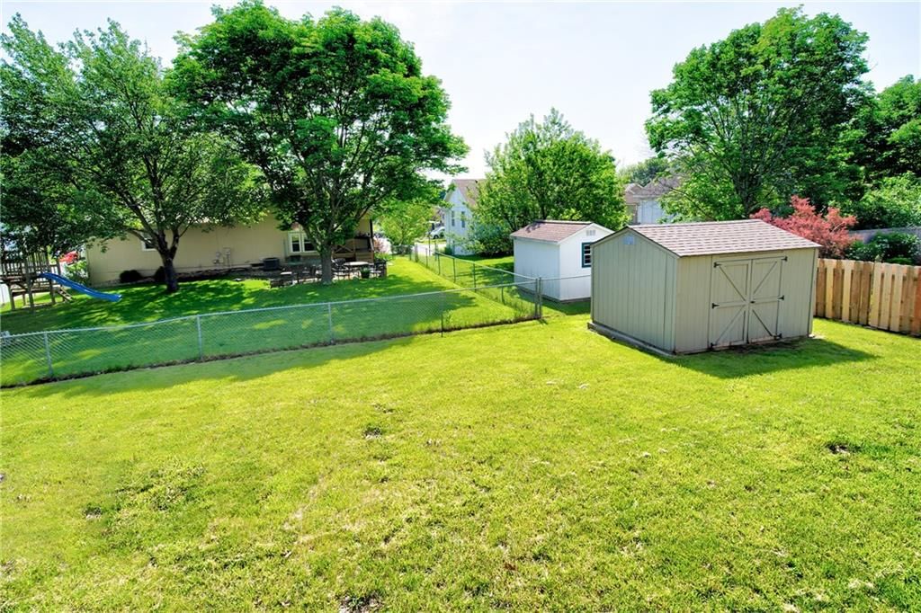 717 NE Aaron Drive — photo 37