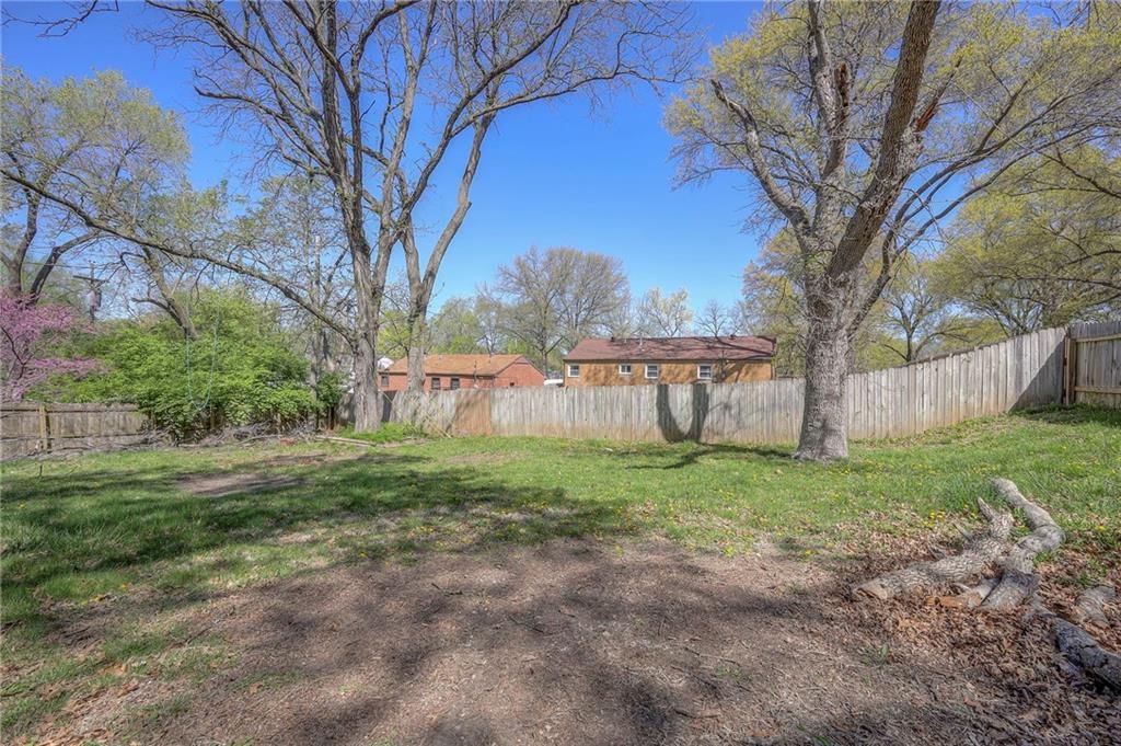 6300 W 83rd Street — photo 13
