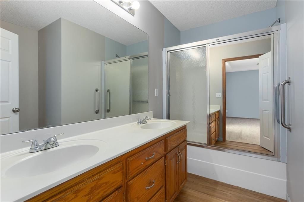 526 S 2nd Street — photo 12