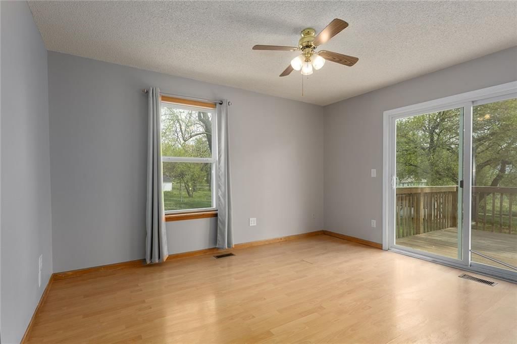 526 S 2nd Street — photo 14