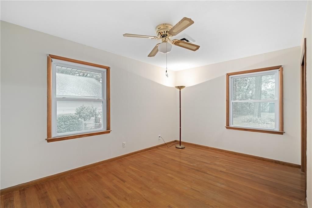 6810 Glenwood Street — photo 16