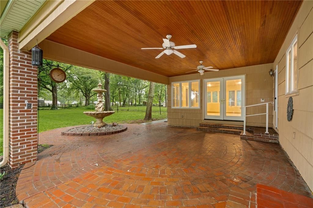 6810 Glenwood Street — photo 30