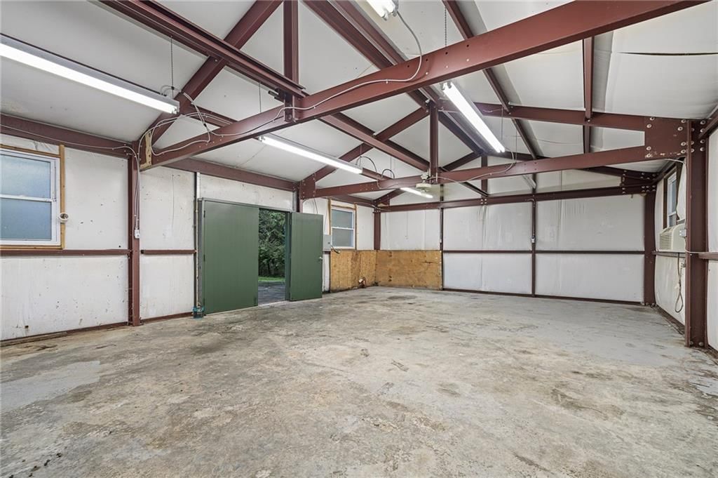 6810 Glenwood Street — photo 39