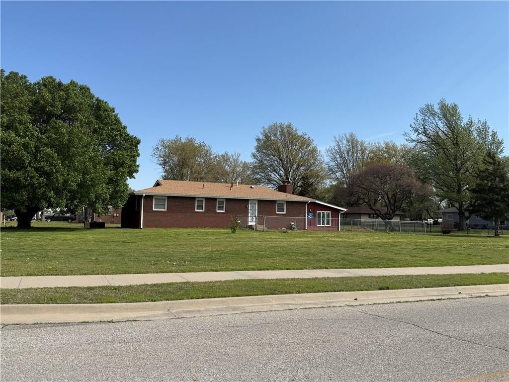 2200 Gary Avenue — photo 38