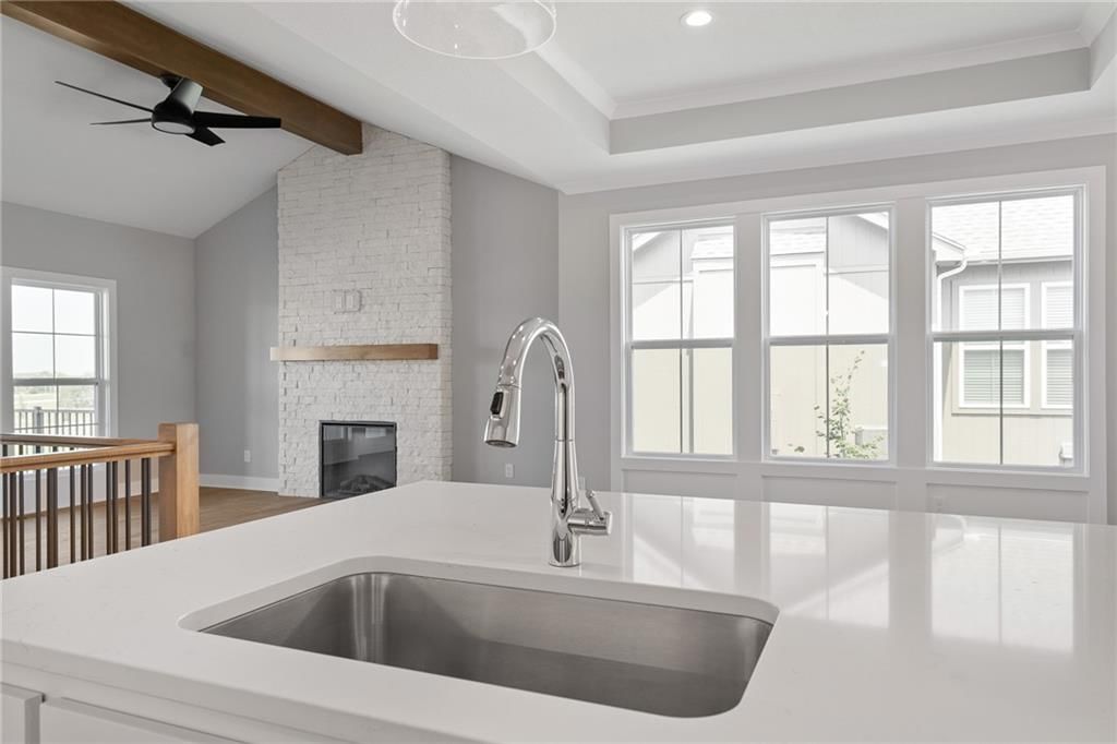 8266 Aurora Street — photo 15