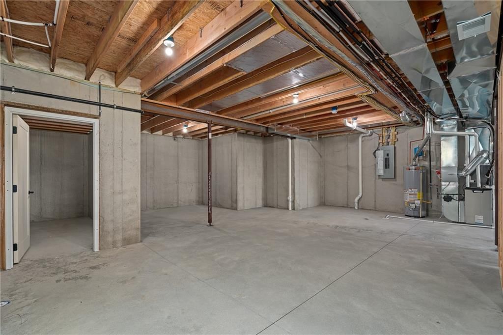 8266 Aurora Street — photo 36