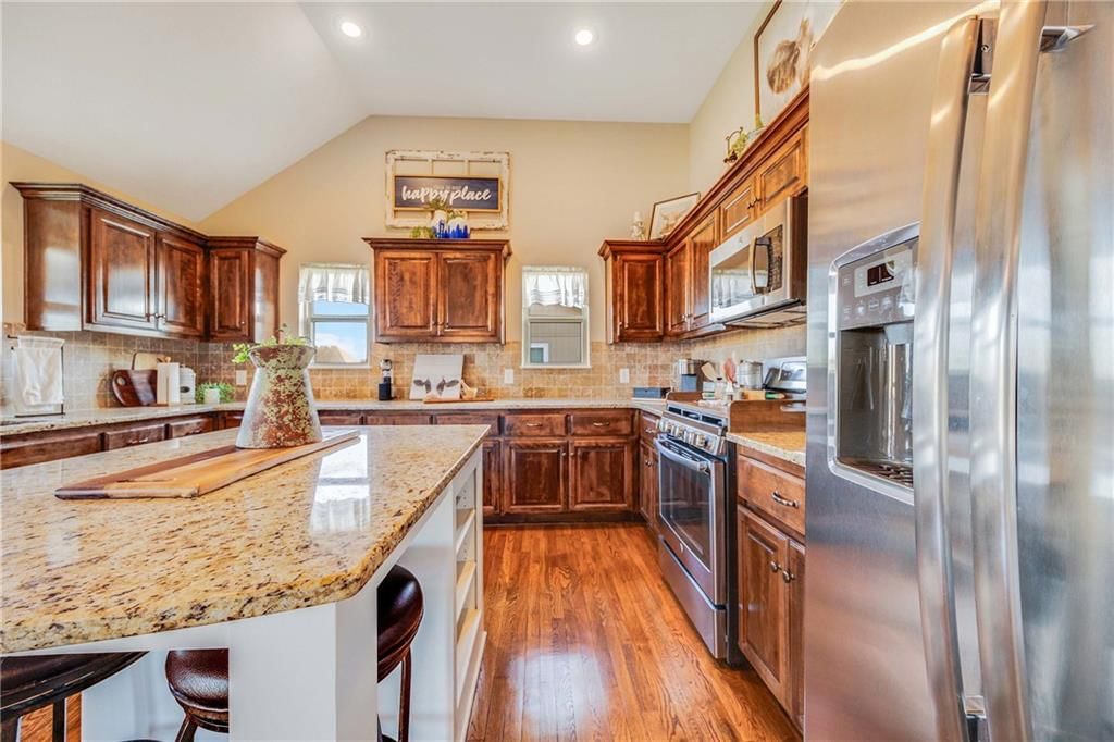 10015 N Wallace Avenue — photo 14