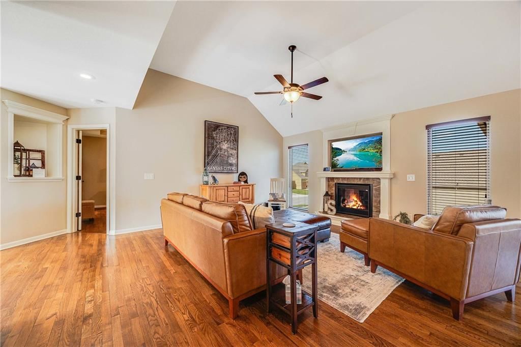 10015 N Wallace Avenue — photo 7