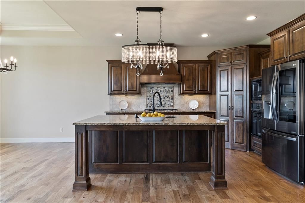 22414 W 61st Street — photo 14