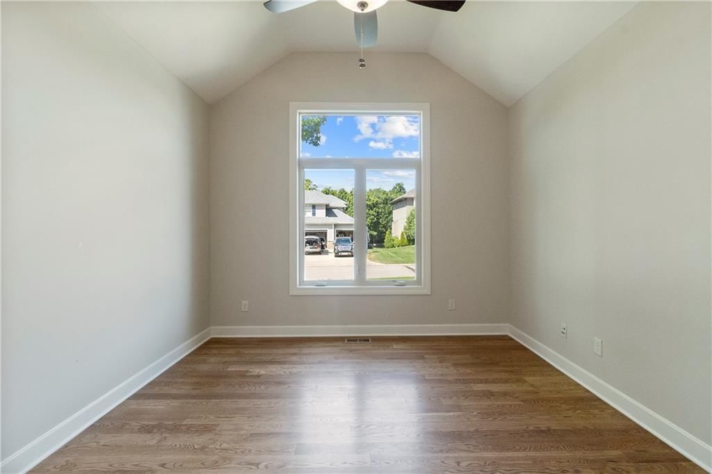 22414 W 61st Street — photo 33