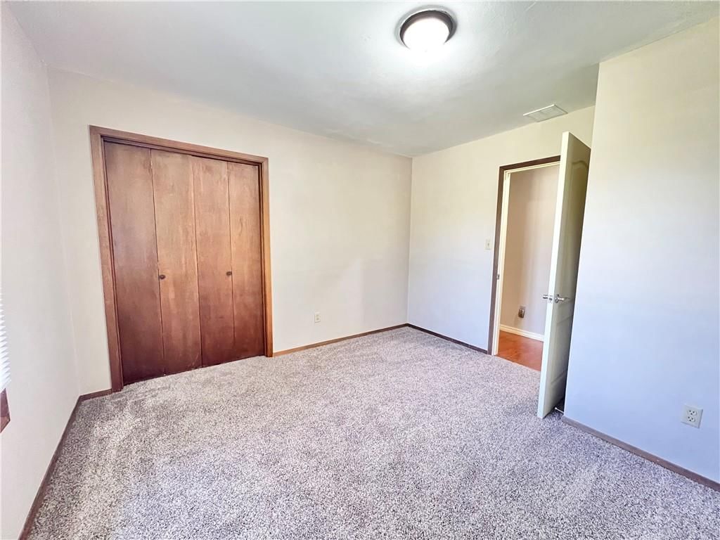 3996 CR 4050 N/A — photo 14