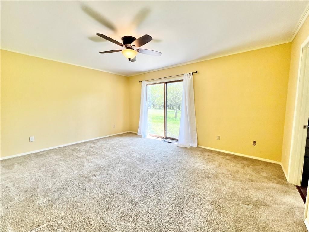 3996 CR 4050 N/A — photo 16