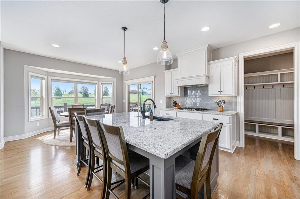 17560 Smith's Mill Road — photo 14