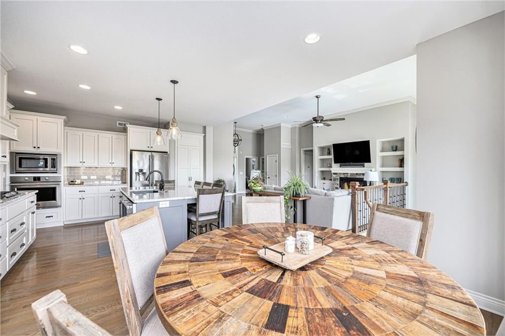 17560 Smith's Mill Road — photo 19