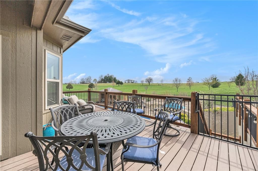 17560 Smith's Mill Road — photo 44