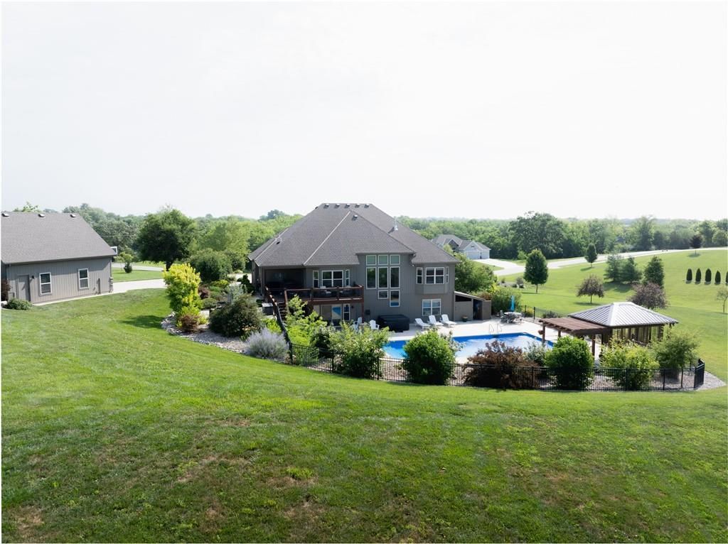 17560 Smith's Mill Road — photo 62