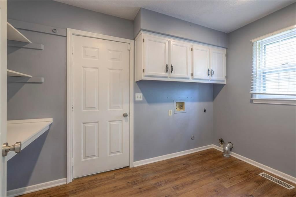 16045 Kenneth Road — photo 22