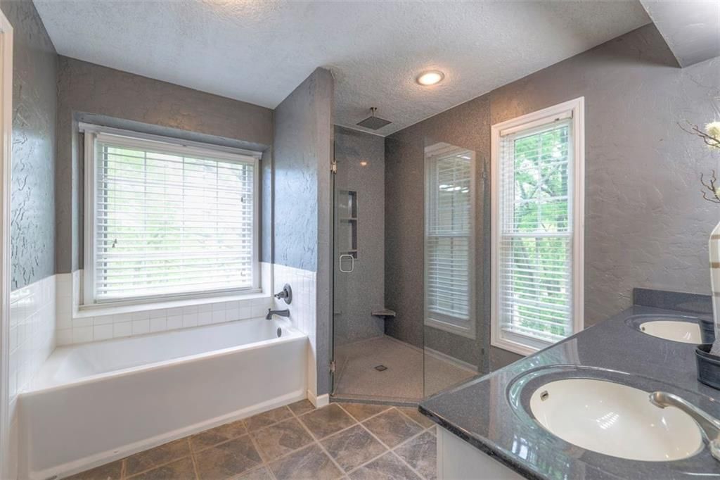 16045 Kenneth Road — photo 25