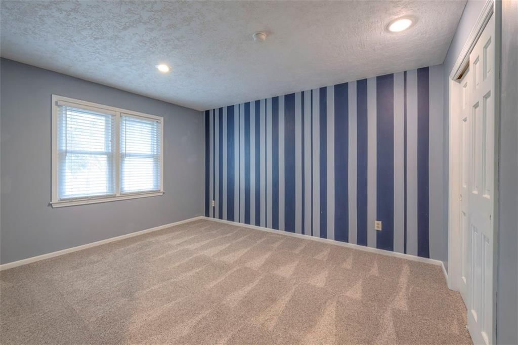 16045 Kenneth Road — photo 30